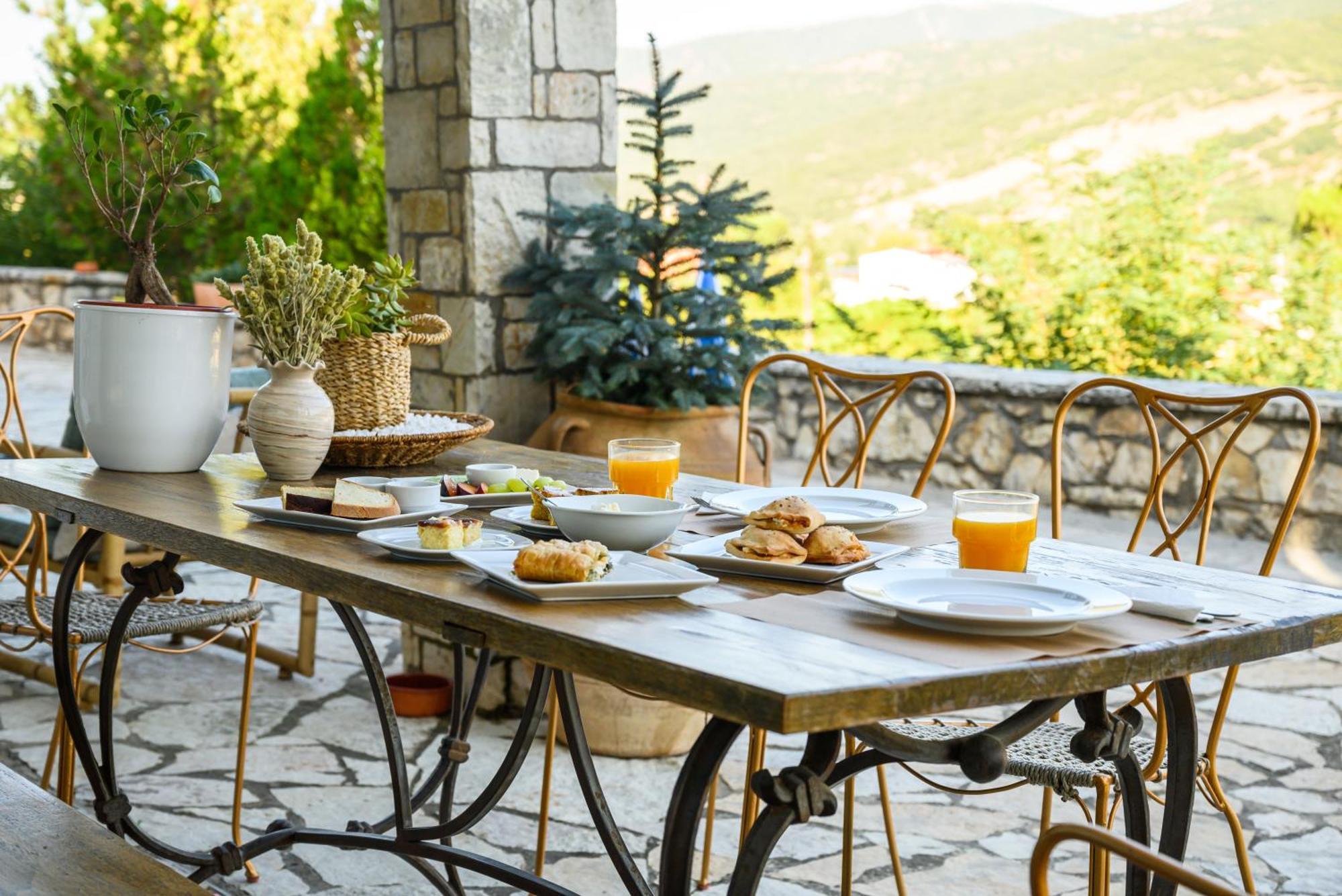 Kalavrita Botanica Hotel & Spa Zewnętrze zdjęcie