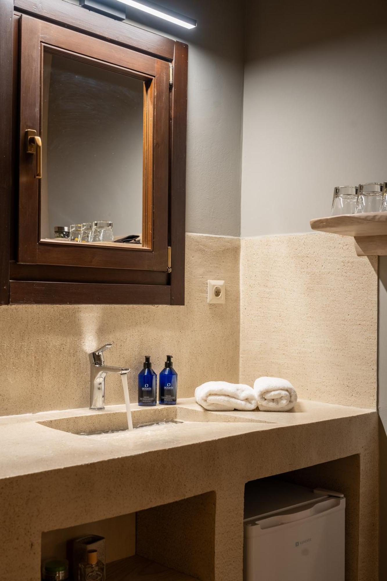 Kalavrita Botanica Hotel & Spa Zewnętrze zdjęcie